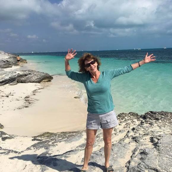 Meet your Posher, Christine - Picture 1 of 1